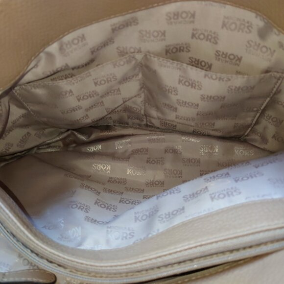 Michael Kors  Harper Tote - Picture 11 of 14